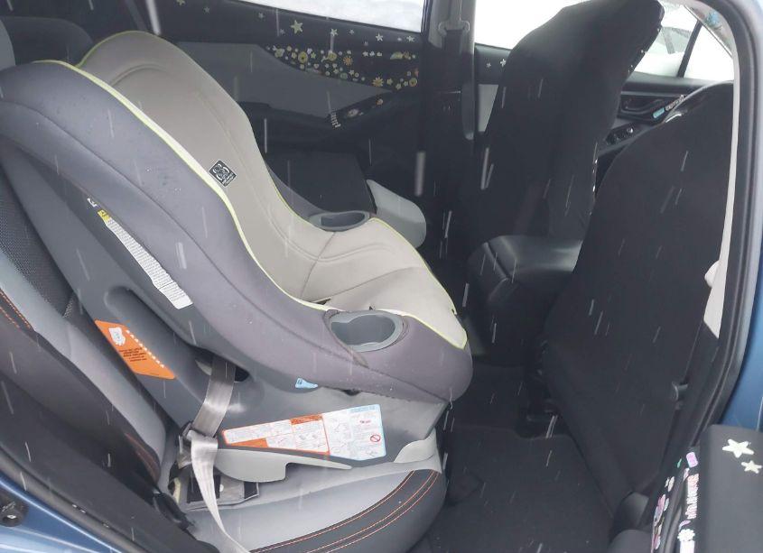 Photo 8 of 2021 Subaru Crosstrek PREMIUM (VIN JF2GTAPC8MH301104)