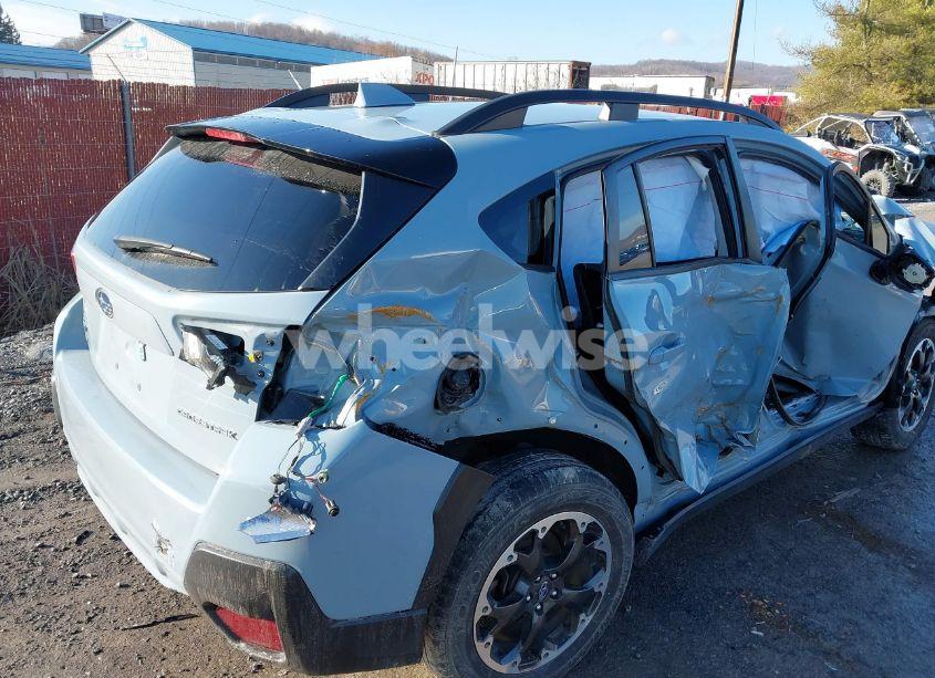 Photo 6 of 2023 Subaru Crosstrek PREMIUM (VIN JF2GTAPC8PH316982)