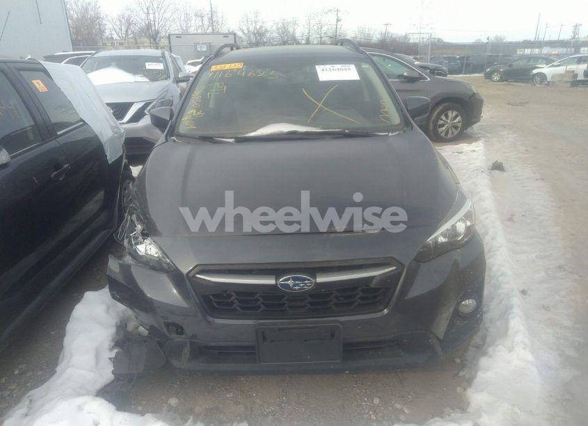 Photo 12 of 2020 Subaru Crosstrek PREMIUM (VIN JF2GTAPC9L8236147)