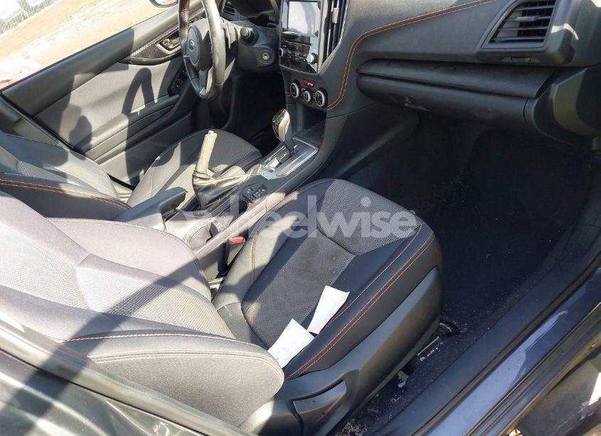 Photo 5 of 2020 Subaru Crosstrek PREMIUM (VIN JF2GTAPC9L8236147)