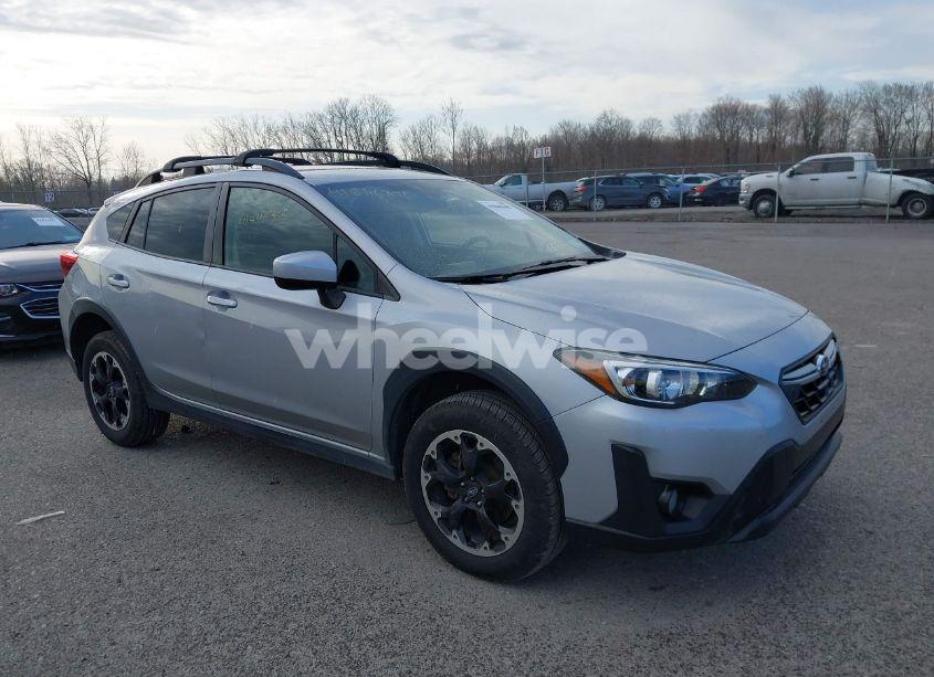 2021 Subaru Crosstrek PREMIUM (VIN JF2GTAPC9M8287424) main photo
