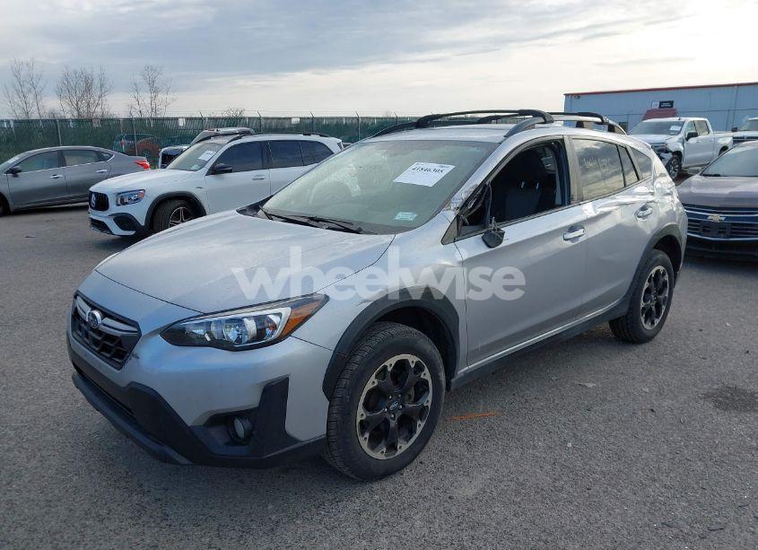 Photo 2 of 2021 Subaru Crosstrek PREMIUM (VIN JF2GTAPC9M8287424)