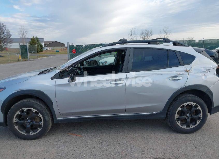 Photo 6 of 2021 Subaru Crosstrek PREMIUM (VIN JF2GTAPC9M8287424)
