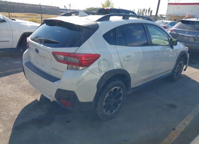 Photo 4 of 2021 Subaru Crosstrek PREMIUM (VIN JF2GTAPC9M8300219)