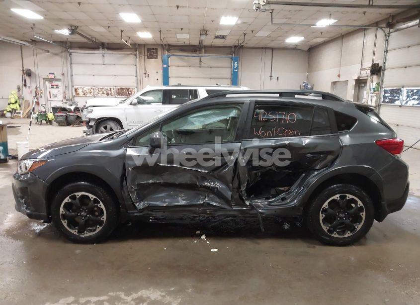 Photo 14 of 2021 Subaru Crosstrek PREMIUM (VIN JF2GTAPC9MH392447)