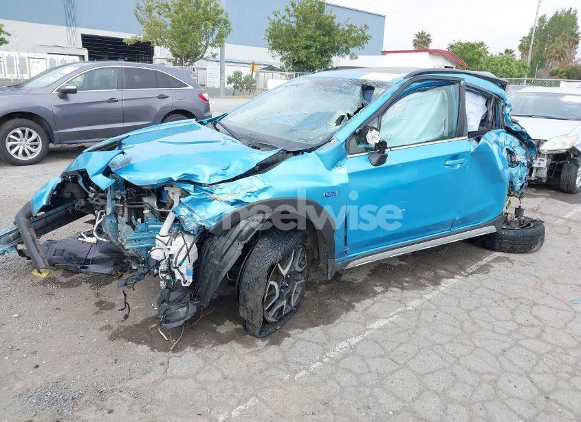 Photo 2 of 2020 Subaru Crosstrek HYBRID (VIN JF2GTDNC7LH282371)