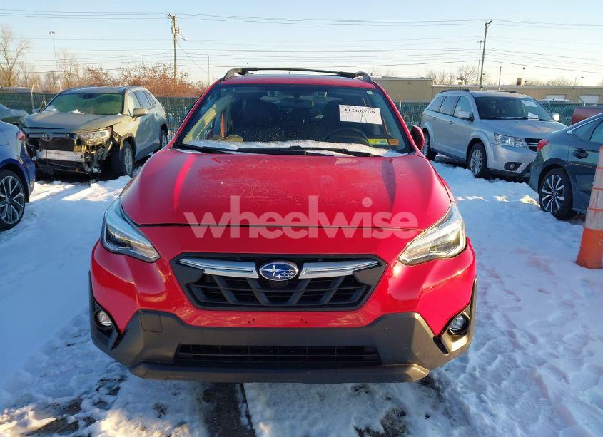 Photo 12 of 2021 Subaru Crosstrek LIMITED (VIN JF2GTHMC0M8207635)