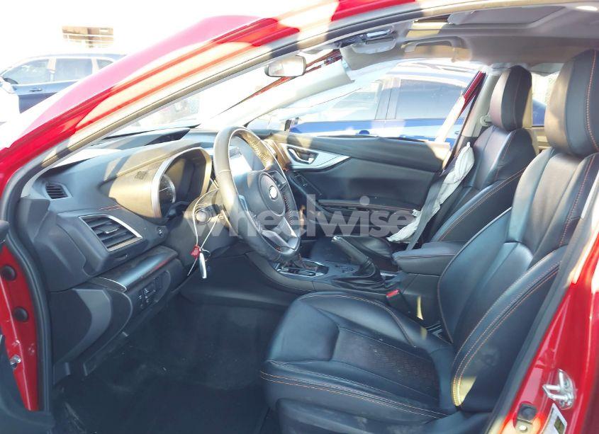 Photo 5 of 2021 Subaru Crosstrek LIMITED (VIN JF2GTHMC0M8207635)