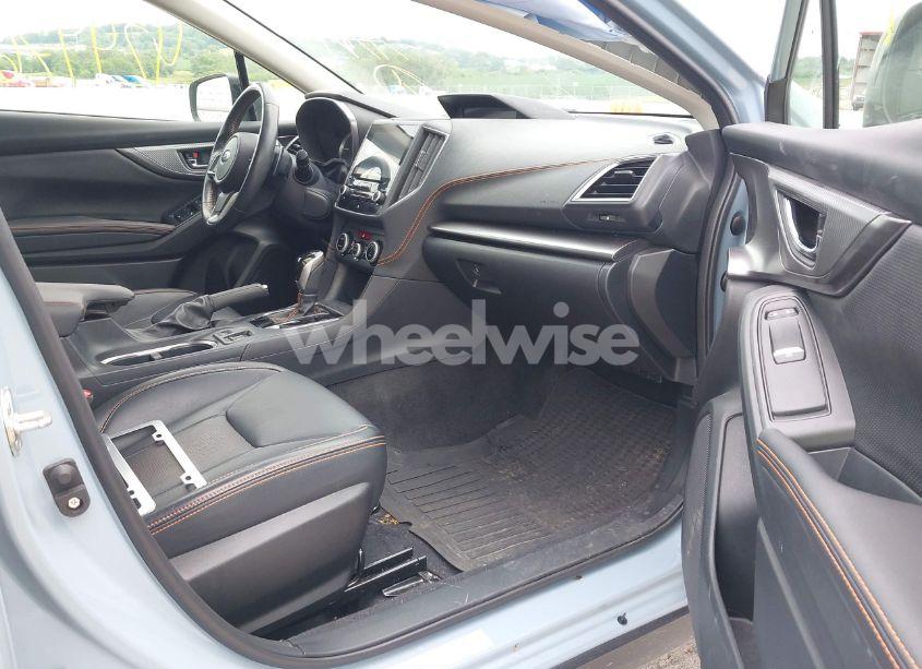 Photo 5 of 2021 Subaru Crosstrek LIMITED (VIN JF2GTHMC1M8364333)