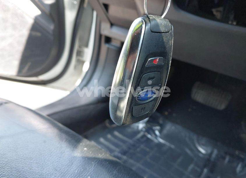 Photo 11 of 2021 Subaru Crosstrek LIMITED (VIN JF2GTHMC2M8387636)