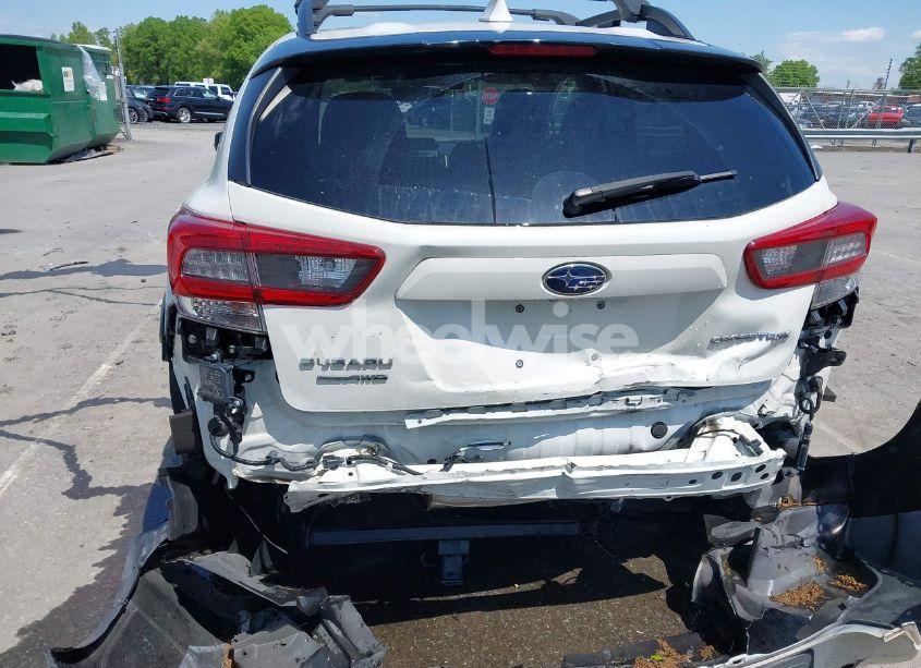 Photo 6 of 2021 Subaru Crosstrek LIMITED (VIN JF2GTHMC2M8387636)