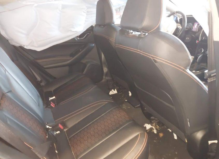 Photo 8 of 2022 Subaru Crosstrek LIMITED (VIN JF2GTHMC2NH251962)