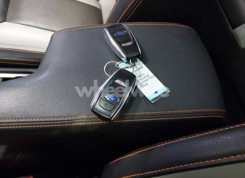 Photo 11 of 2021 Subaru Crosstrek LIMITED (VIN JF2GTHMC3MH253184)