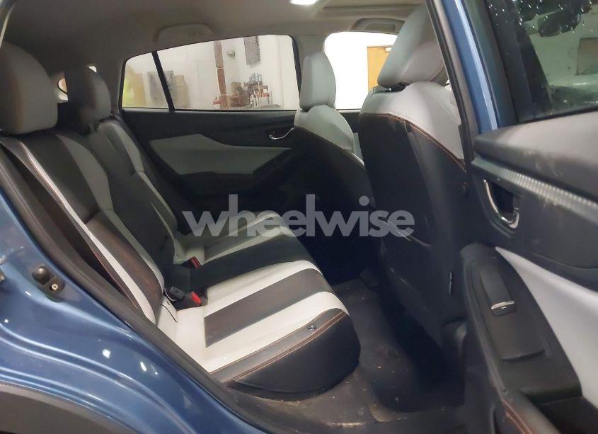 Photo 8 of 2021 Subaru Crosstrek LIMITED (VIN JF2GTHMC3MH253184)