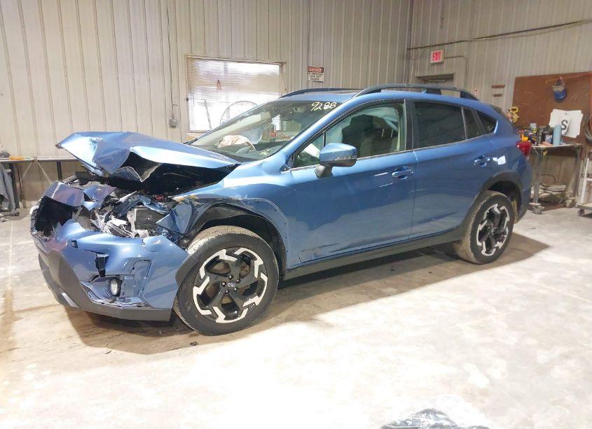 Photo 2 of 2022 Subaru Crosstrek LIMITED (VIN JF2GTHMC3NH223605)