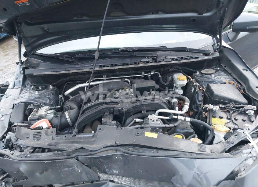 Photo 10 of 2022 Subaru Crosstrek LIMITED (VIN JF2GTHMC4NH213357)