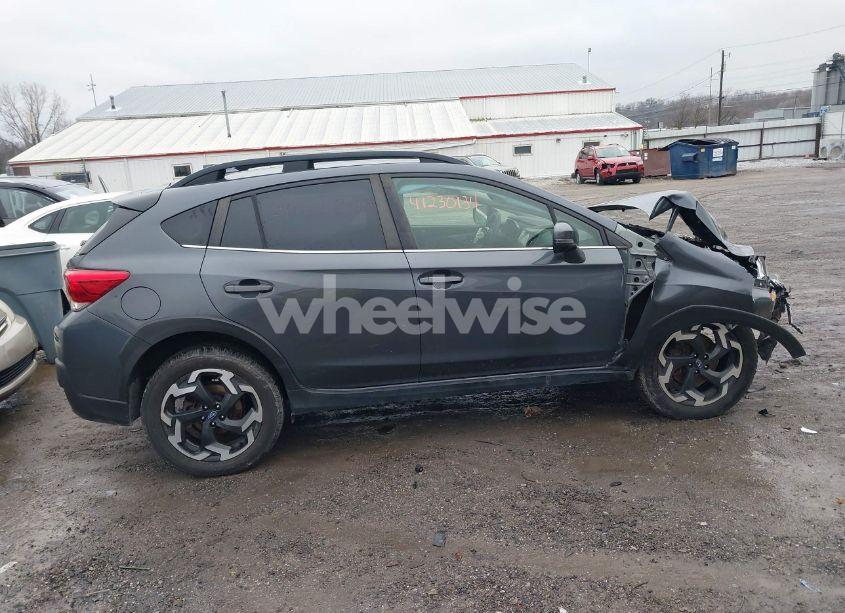 Photo 13 of 2022 Subaru Crosstrek LIMITED (VIN JF2GTHMC4NH213357)