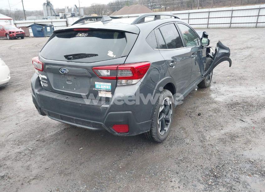 Photo 4 of 2022 Subaru Crosstrek LIMITED (VIN JF2GTHMC4NH213357)