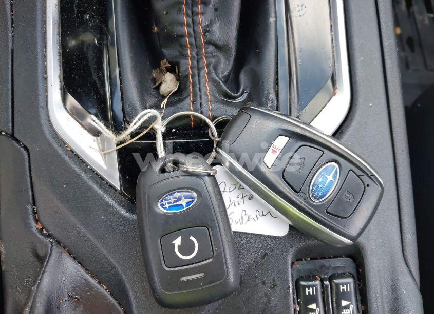 Photo 11 of 2021 Subaru Crosstrek LIMITED (VIN JF2GTHMC5MH201572)