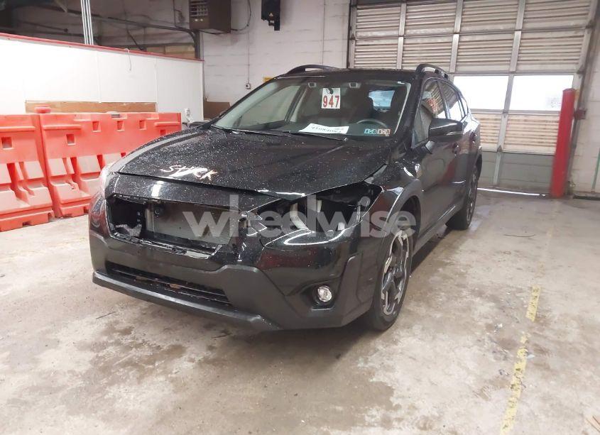 Photo 6 of 2023 Subaru Crosstrek LIMITED (VIN JF2GTHMC5P8331842)