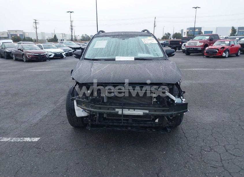 Photo 13 of 2021 Subaru Crosstrek LIMITED (VIN JF2GTHMC9M8223588)