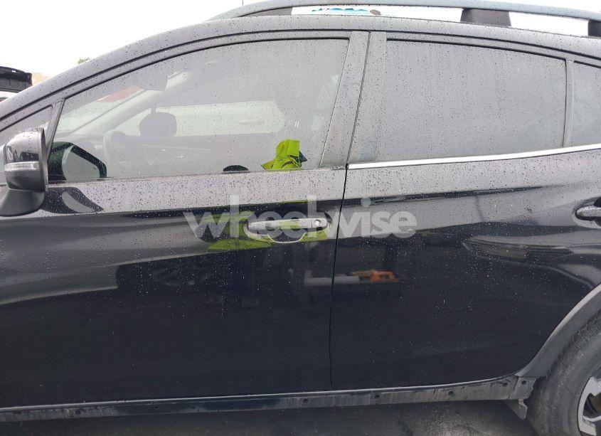 Photo 15 of 2021 Subaru Crosstrek LIMITED (VIN JF2GTHMC9M8223588)