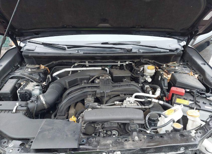 Photo 10 of 2022 Subaru Crosstrek LIMITED (VIN JF2GTHMC9NH233376)