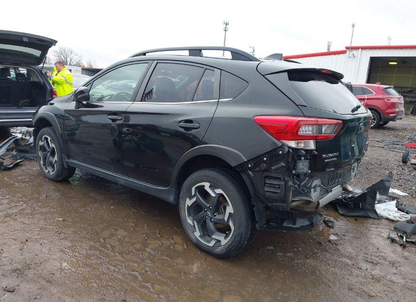 Photo 3 of 2022 Subaru Crosstrek LIMITED (VIN JF2GTHMC9NH233376)