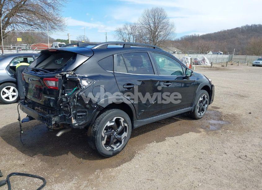 Photo 4 of 2022 Subaru Crosstrek LIMITED (VIN JF2GTHMC9NH240246)