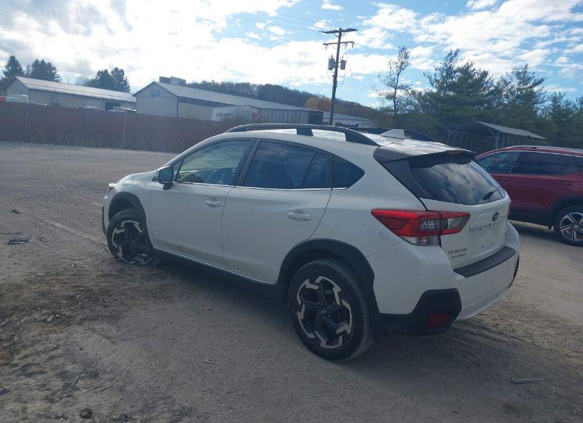 Photo 3 of 2022 Subaru Crosstrek LIMITED (VIN JF2GTHMCXN8225982)