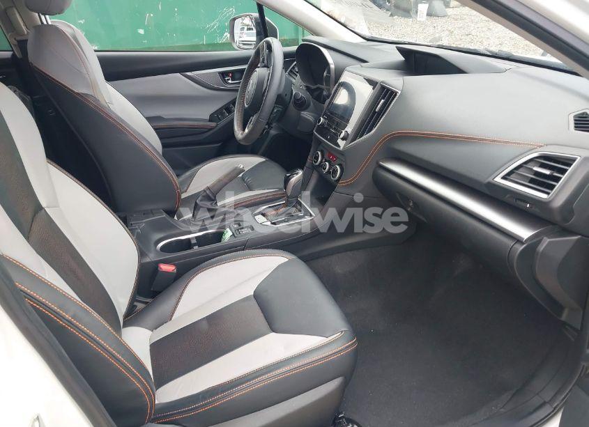 Photo 5 of 2021 Subaru Crosstrek LIMITED (VIN JF2GTHNC0MH308236)
