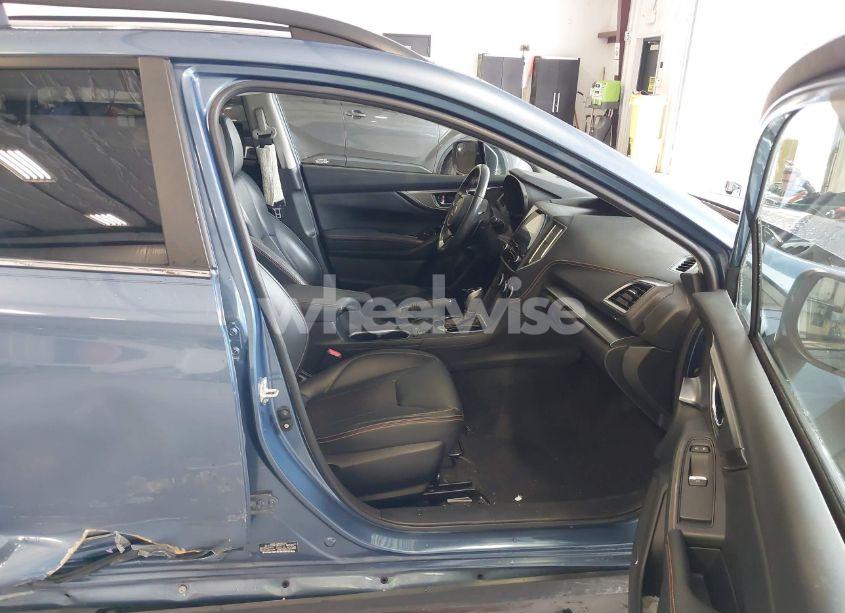 Photo 5 of 2021 Subaru Crosstrek LIMITED (VIN JF2GTHNC0MH367173)