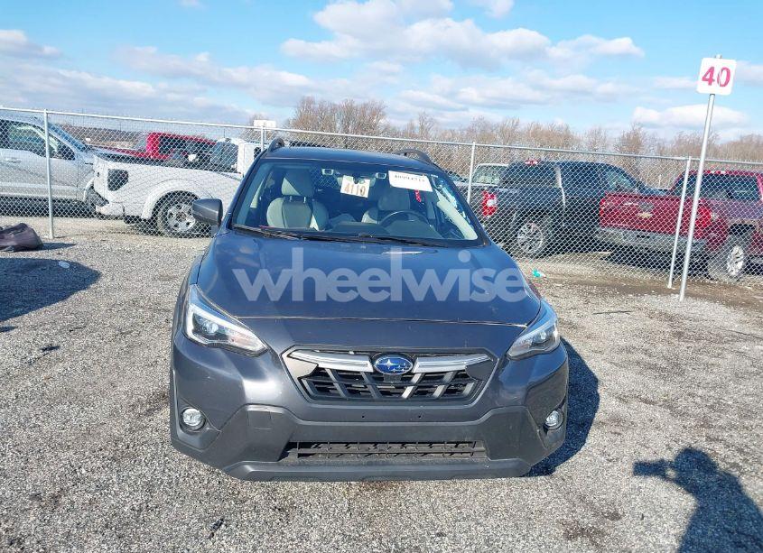 Photo 12 of 2021 Subaru Crosstrek LIMITED (VIN JF2GTHNC2M8214570)