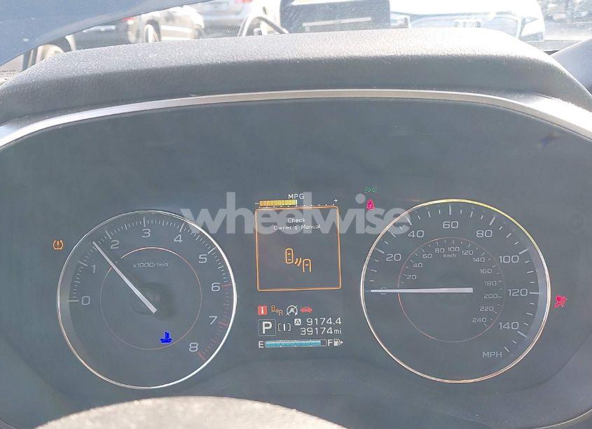 Photo 15 of 2021 Subaru Crosstrek LIMITED (VIN JF2GTHNC2M8214570)