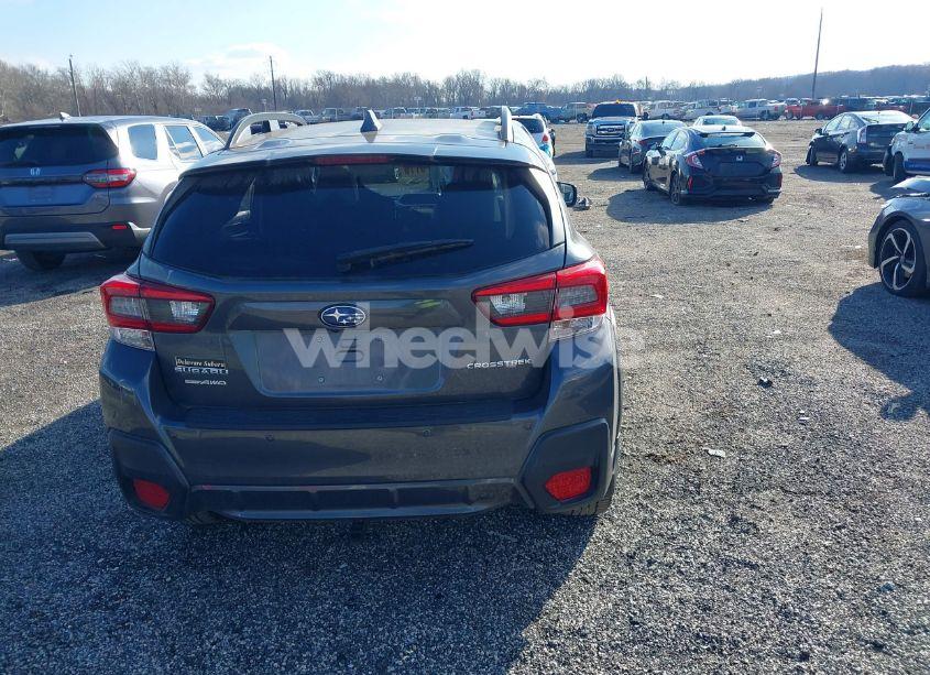 Photo 16 of 2021 Subaru Crosstrek LIMITED (VIN JF2GTHNC2M8214570)