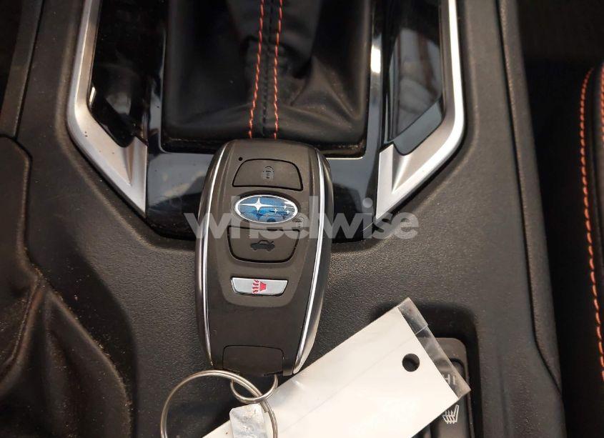 Photo 11 of 2021 Subaru Crosstrek LIMITED (VIN JF2GTHNC2M8655180)