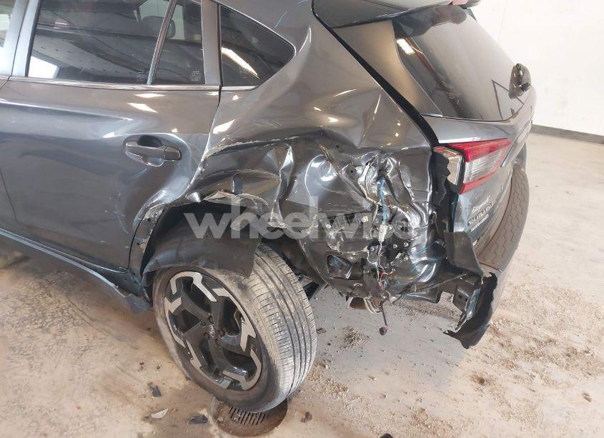 Photo 6 of 2021 Subaru Crosstrek LIMITED (VIN JF2GTHNC2M8655180)