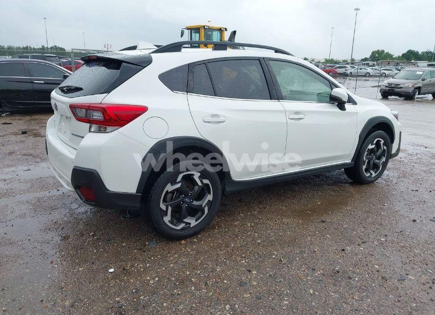 Photo 4 of 2021 Subaru Crosstrek LIMITED (VIN JF2GTHNC2MH392379)
