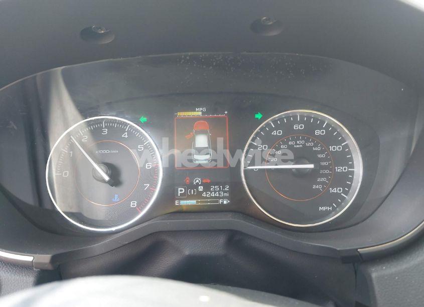 Photo 7 of 2021 Subaru Crosstrek LIMITED (VIN JF2GTHNC2MH392379)