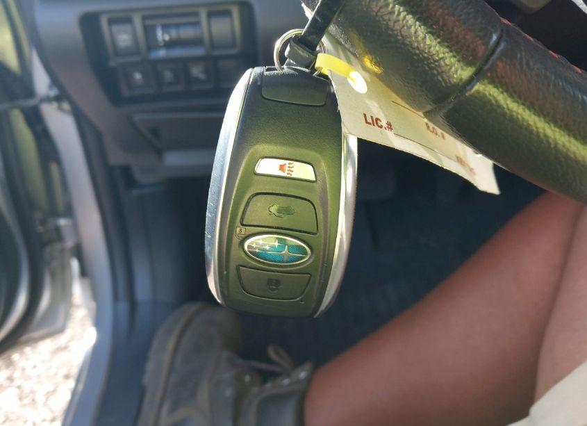 Photo 11 of 2022 Subaru Crosstrek LIMITED (VIN JF2GTHNC2N8257632)