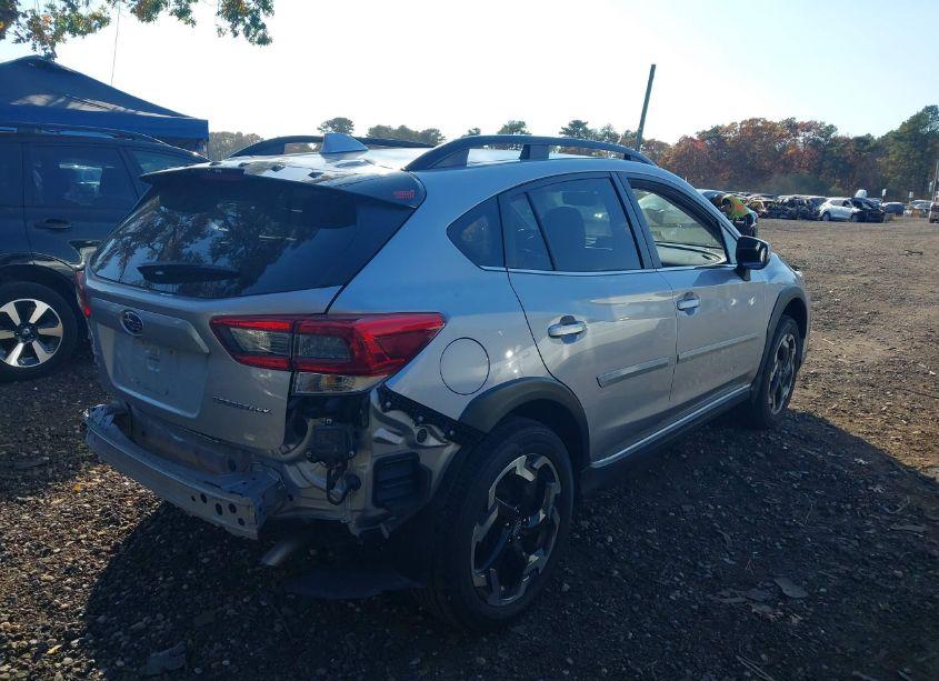 Photo 4 of 2022 Subaru Crosstrek LIMITED (VIN JF2GTHNC2N8257632)