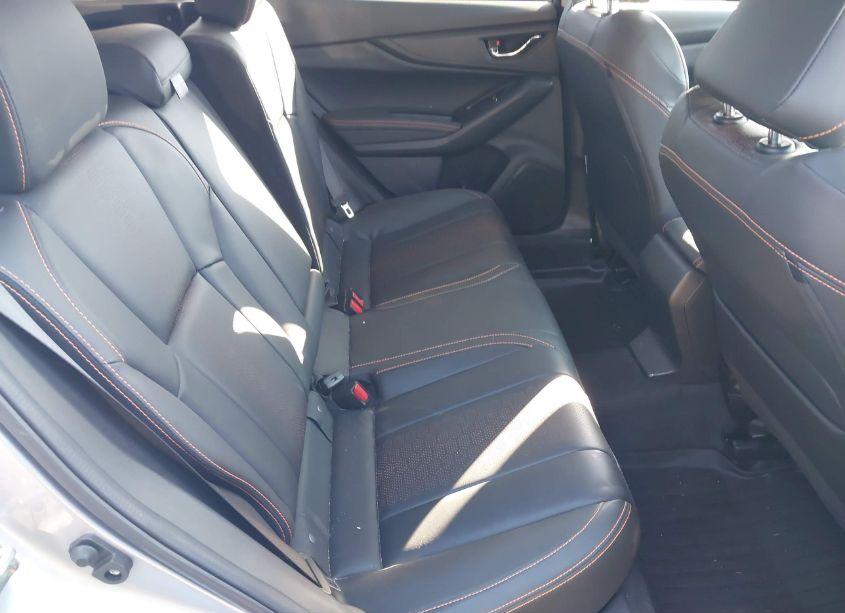 Photo 8 of 2022 Subaru Crosstrek LIMITED (VIN JF2GTHNC2N8257632)