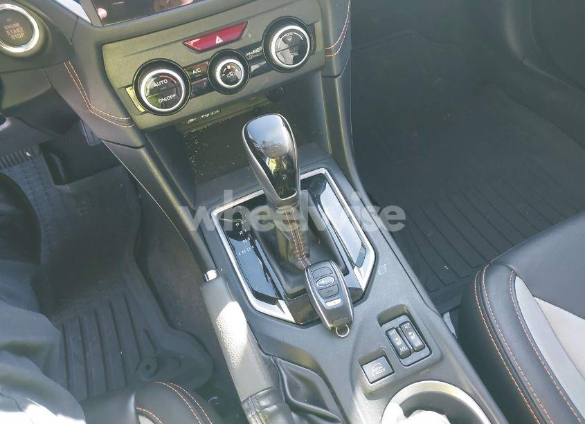 Photo 11 of 2021 Subaru Crosstrek LIMITED (VIN JF2GTHNC3M8274843)