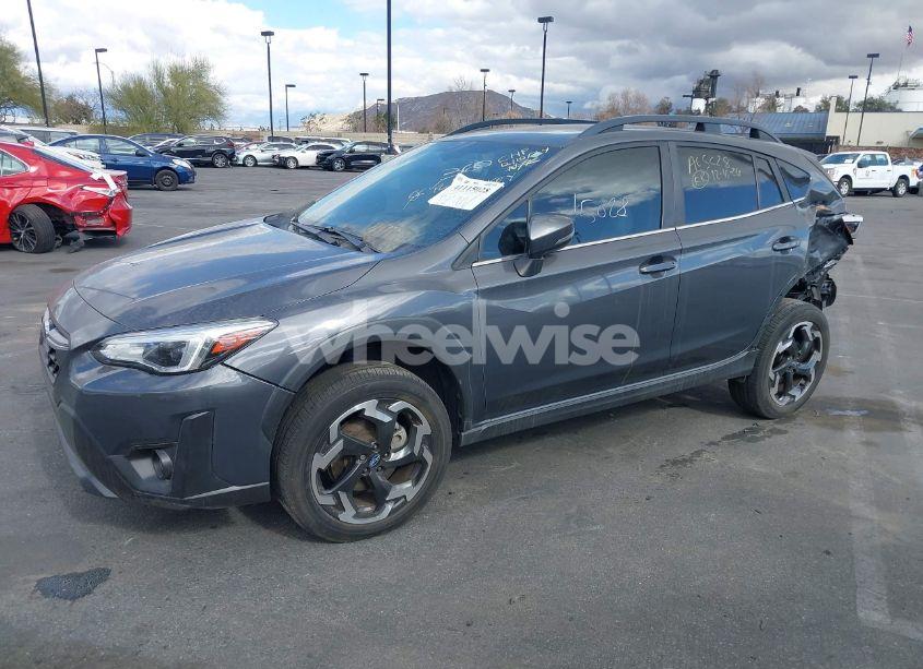 Photo 2 of 2021 Subaru Crosstrek LIMITED (VIN JF2GTHNC3M8274843)