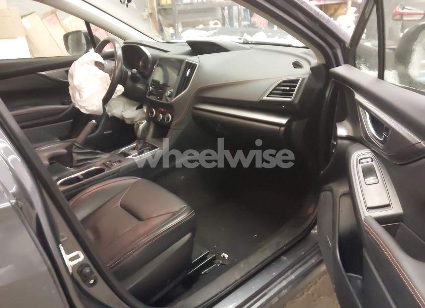 Photo 5 of 2021 Subaru Crosstrek LIMITED (VIN JF2GTHNC3M8382878)