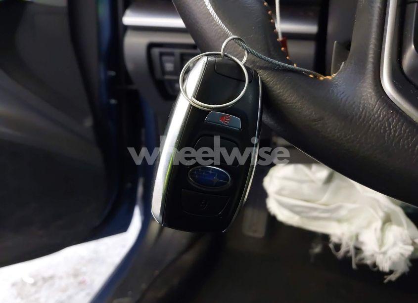 Photo 11 of 2022 Subaru Crosstrek LIMITED (VIN JF2GTHNC3NH222775)