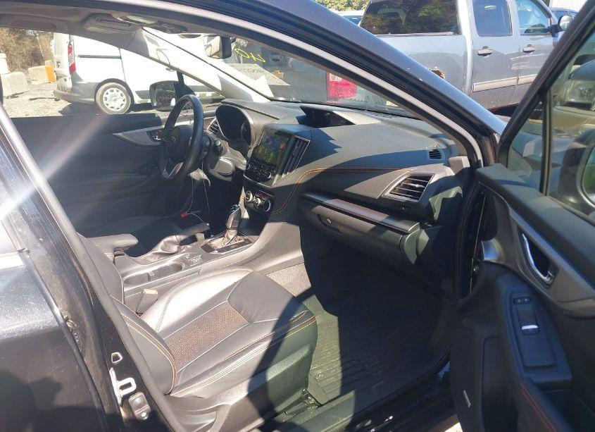 Photo 5 of 2021 Subaru Crosstrek LIMITED (VIN JF2GTHNC4MH315223)