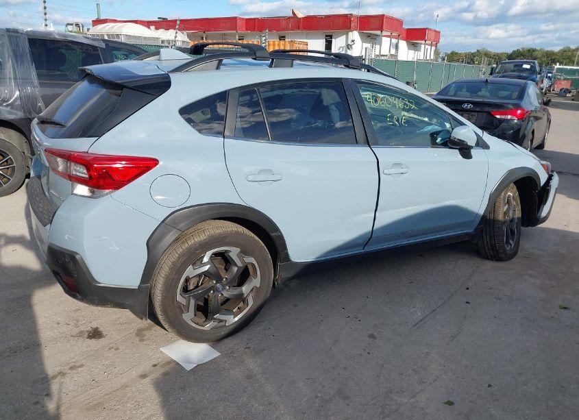 Photo 4 of 2022 Subaru Crosstrek LIMITED (VIN JF2GTHNC5NH261724)