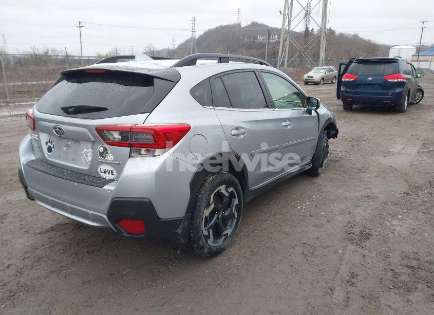 Photo 4 of 2021 Subaru Crosstrek LIMITED (VIN JF2GTHNC6M8661371)