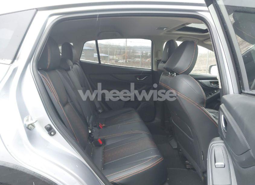 Photo 8 of 2021 Subaru Crosstrek LIMITED (VIN JF2GTHNC6M8661371)